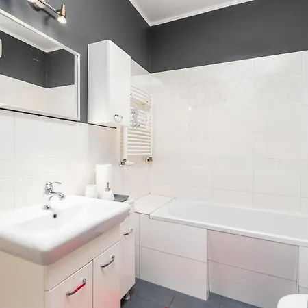 Apartament Krypska 18 By Homeprime Warszawa